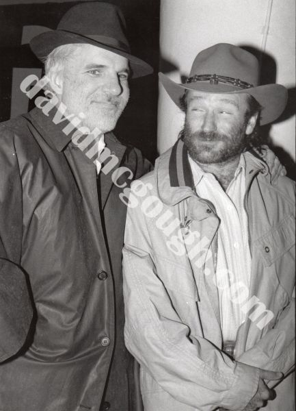 Steve Martin and Robin Williams 1988, NYC.jpg